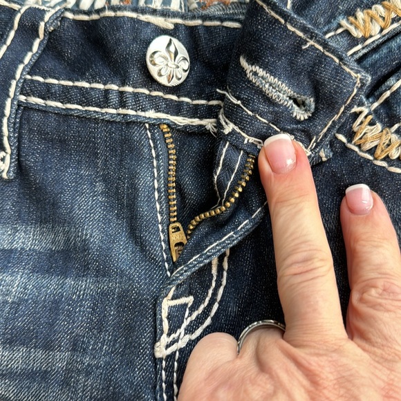 ROCK REVIVAL (BUCKLE)™️ Women's Size 28x32 'AMY RHINESTONE ' Bootcut Jeans - Picture 8 of 16